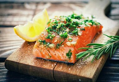 با خوردن ماهی از ابتلا به پارکینسون پیشگیری کنید
