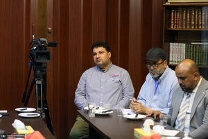 نشست هم اندیشی با ناشران عرب زبان در حسینیه جماران