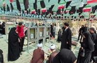 حضور سید علی خمینی بر مزار شهدای اقتدار (3)