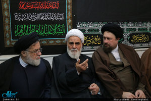 حضور سید حسن خمینی در منزل مرحوم حاج شيخ محمد حسن قرهى(ره)