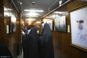 بازدید دانش آموزان از بیت امام خمینی (س) در جماران