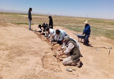 کاوش محوطه باستانی سه تپه دشت نیشابور آغاز شد