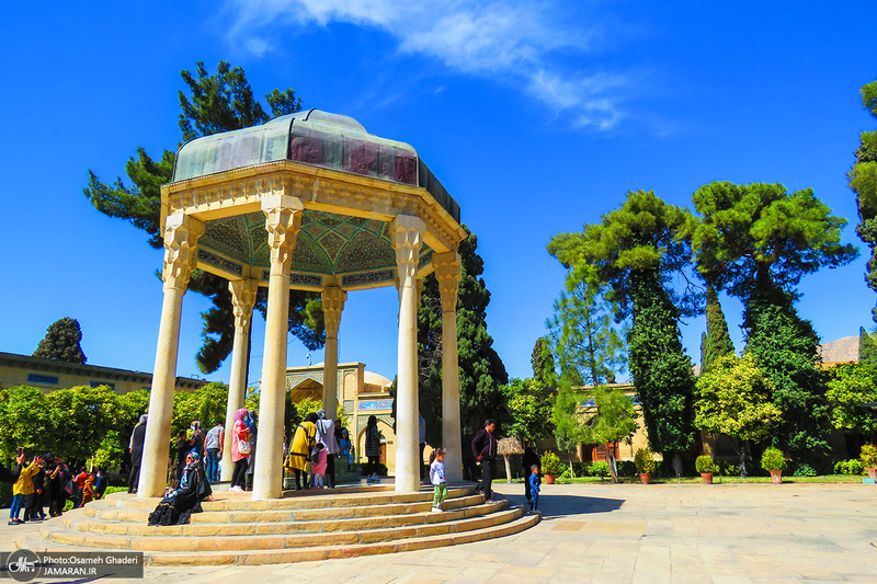 آرامگاه حافظ؛ حافظیه‎