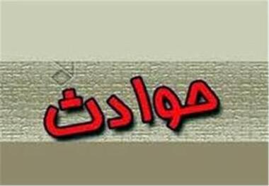 در اثر برخورد اتوبوس و کامیون در ساوه ۱۹ نفر مصدوم شدند