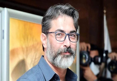 پارسا پیروزفر اولین فیلم سینمایی‌اش را می‌سازد