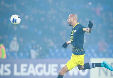 بازیکن سپاهان راهی استوک شد